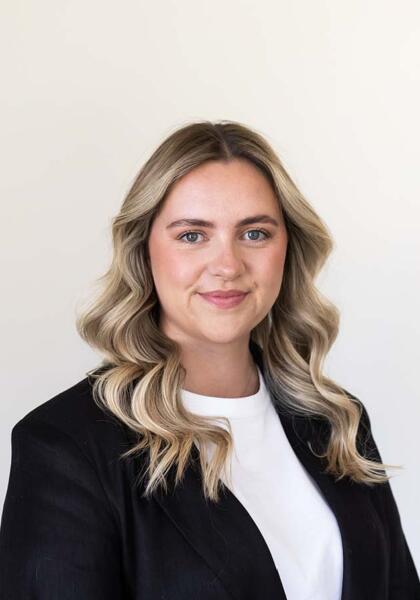 Headshots-jordyn
